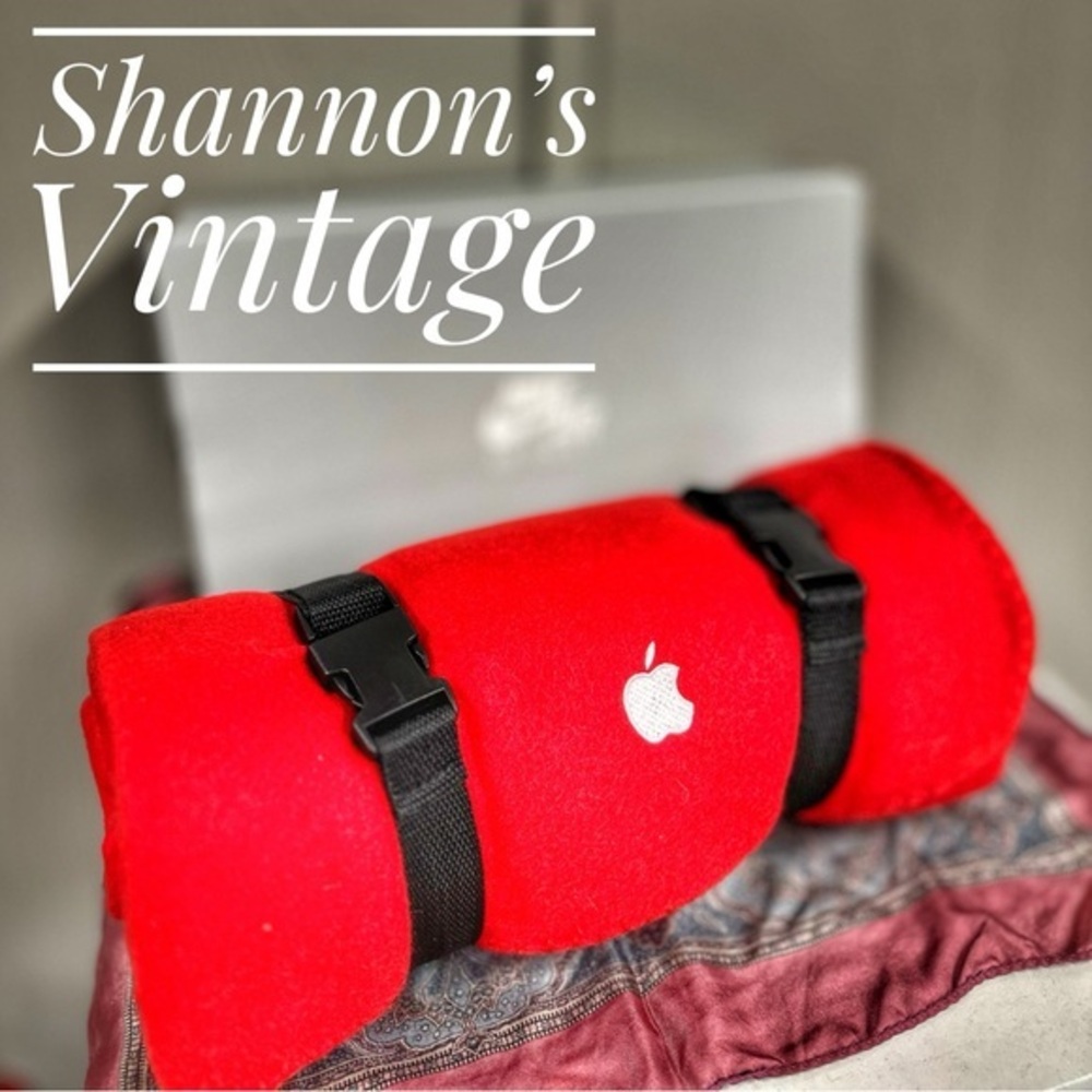 Apple promo embroidered packable 58 x 36 fleece throw blanket